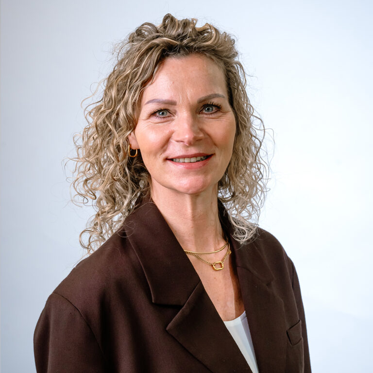 Anne van Hal