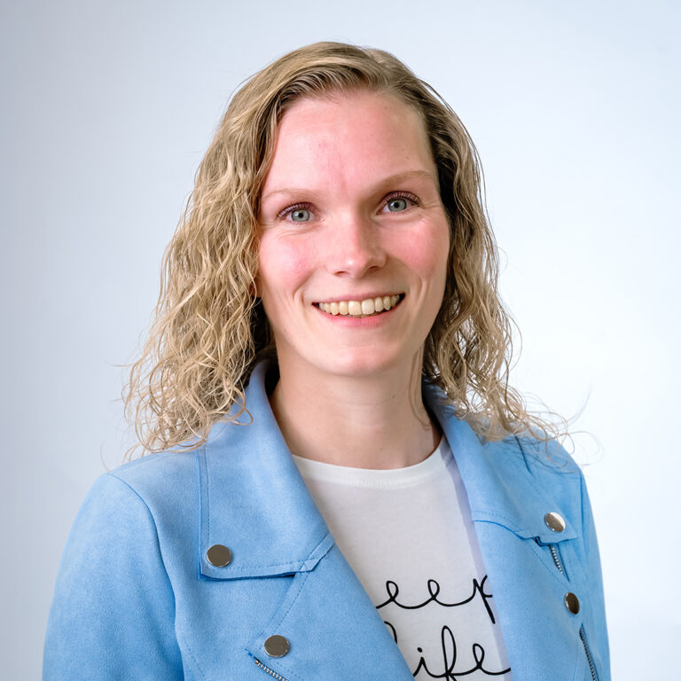 Esther Kastenberg